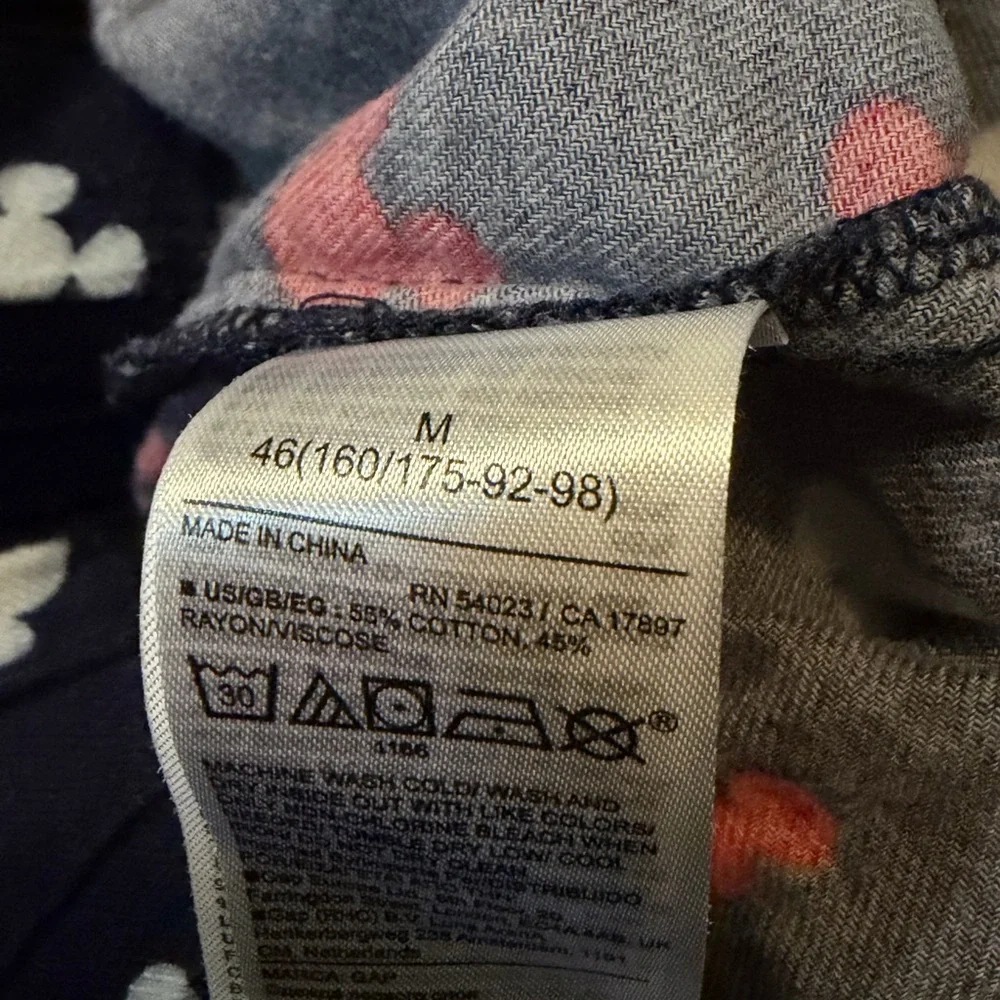 WomensGAP Navy Jogger Pajama Pants with Red & White Mickey Heads Size Medium - Picture 8 of 10